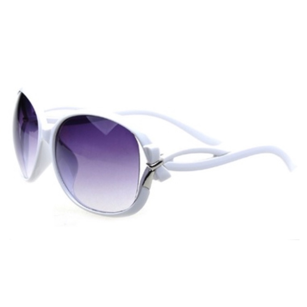 NWOT Sunglasses
